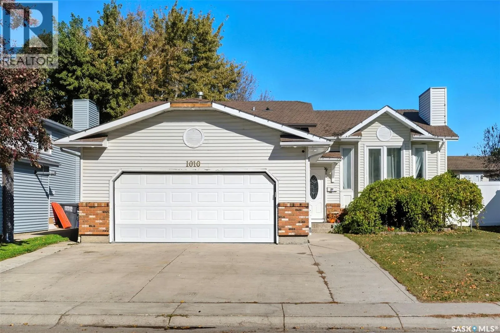 1010 Haslam CRESCENT