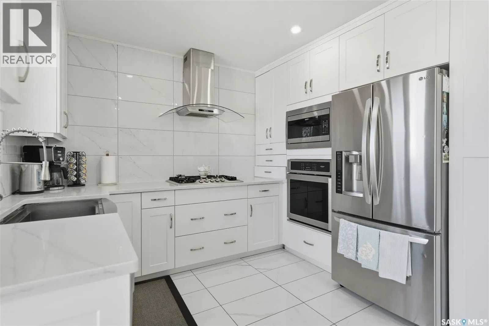 1010 Haslam CRESCENT