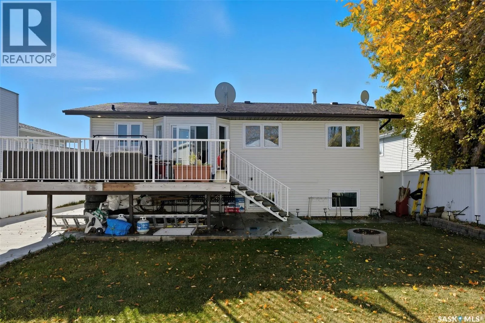 1010 Haslam CRESCENT