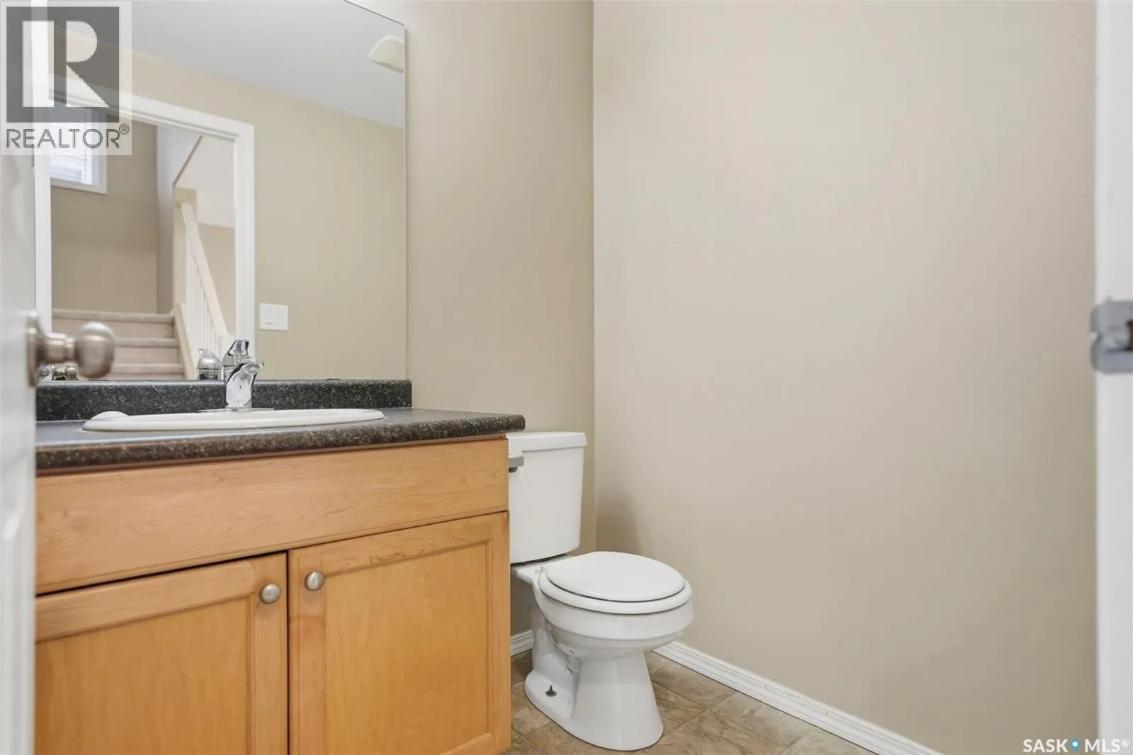 475 Blakeney CRESCENT