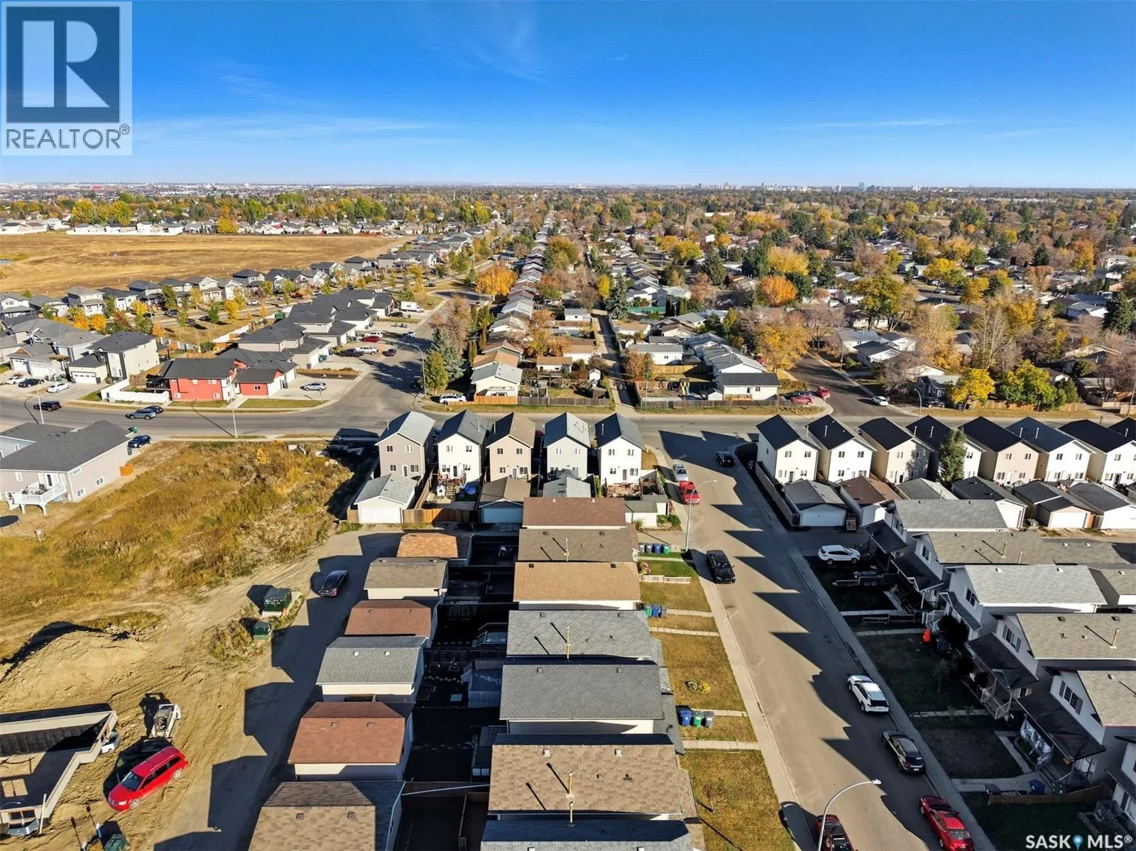 475 Blakeney CRESCENT