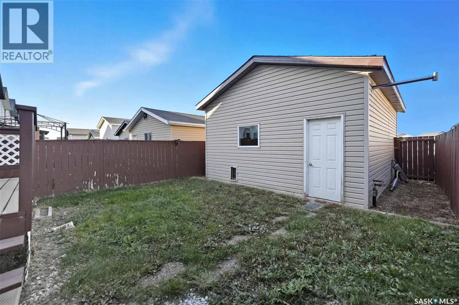 475 Blakeney CRESCENT