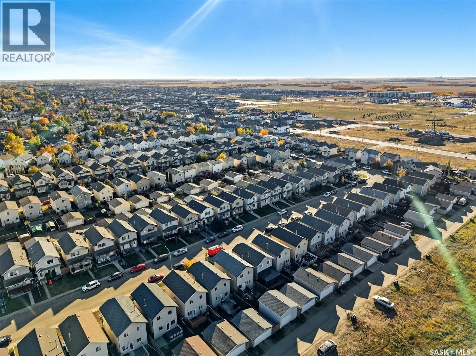 475 Blakeney CRESCENT