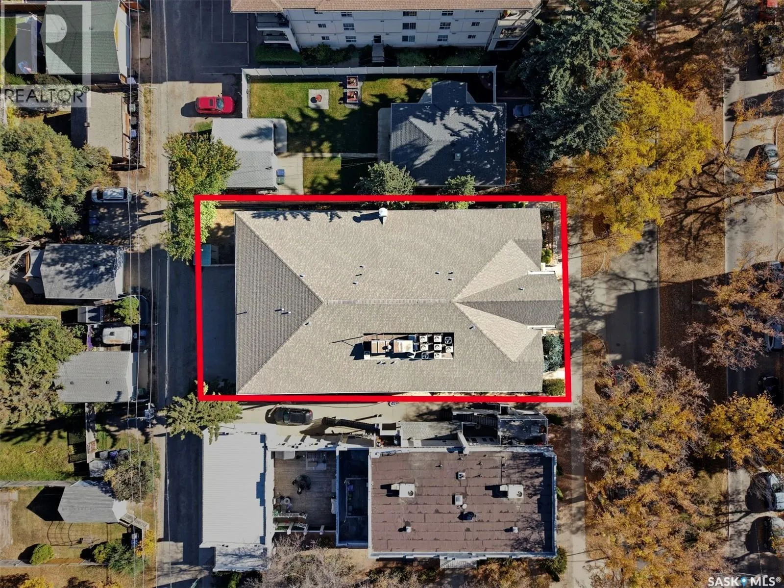 104 505 Main STREET