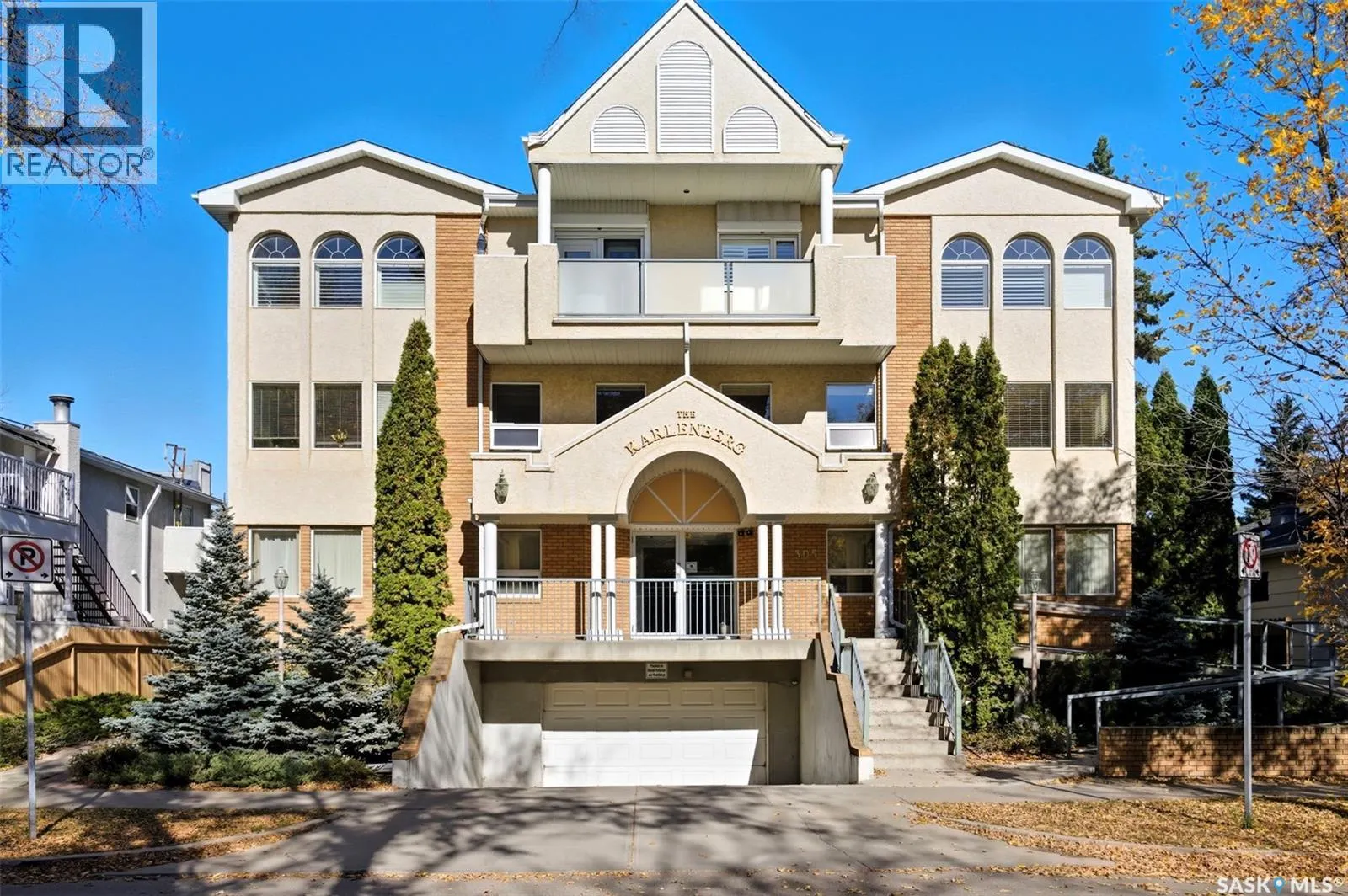 104 505 Main STREET