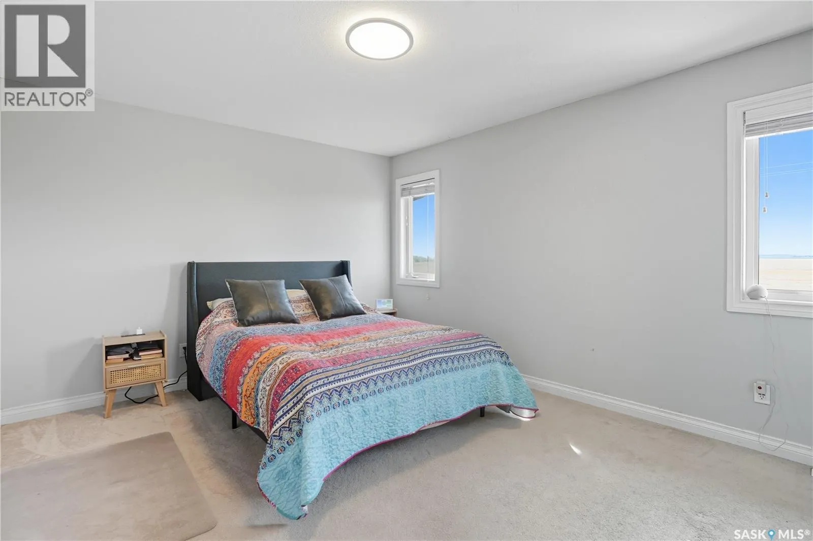 509 Maple CRESCENT