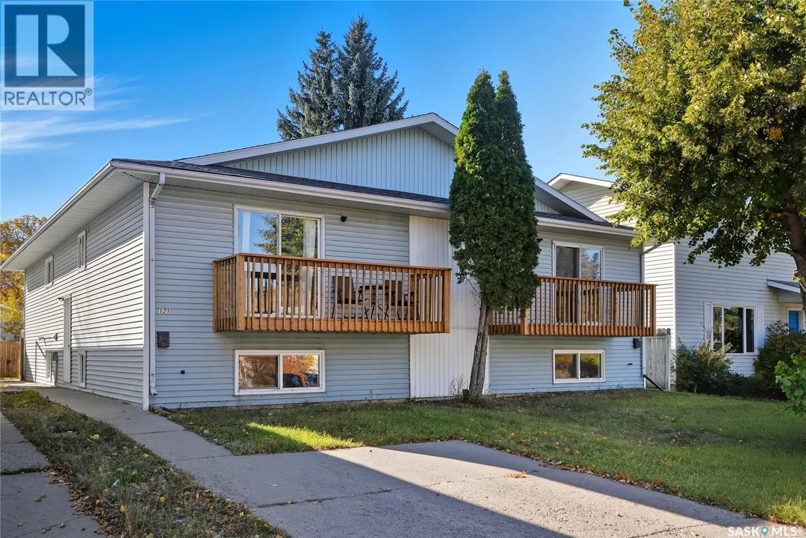 119 - 121 Olmstead ROAD