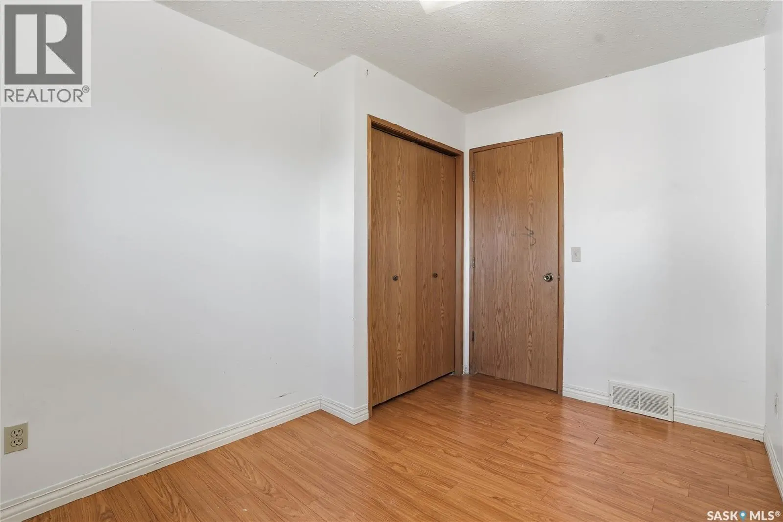 119 - 121 Olmstead ROAD