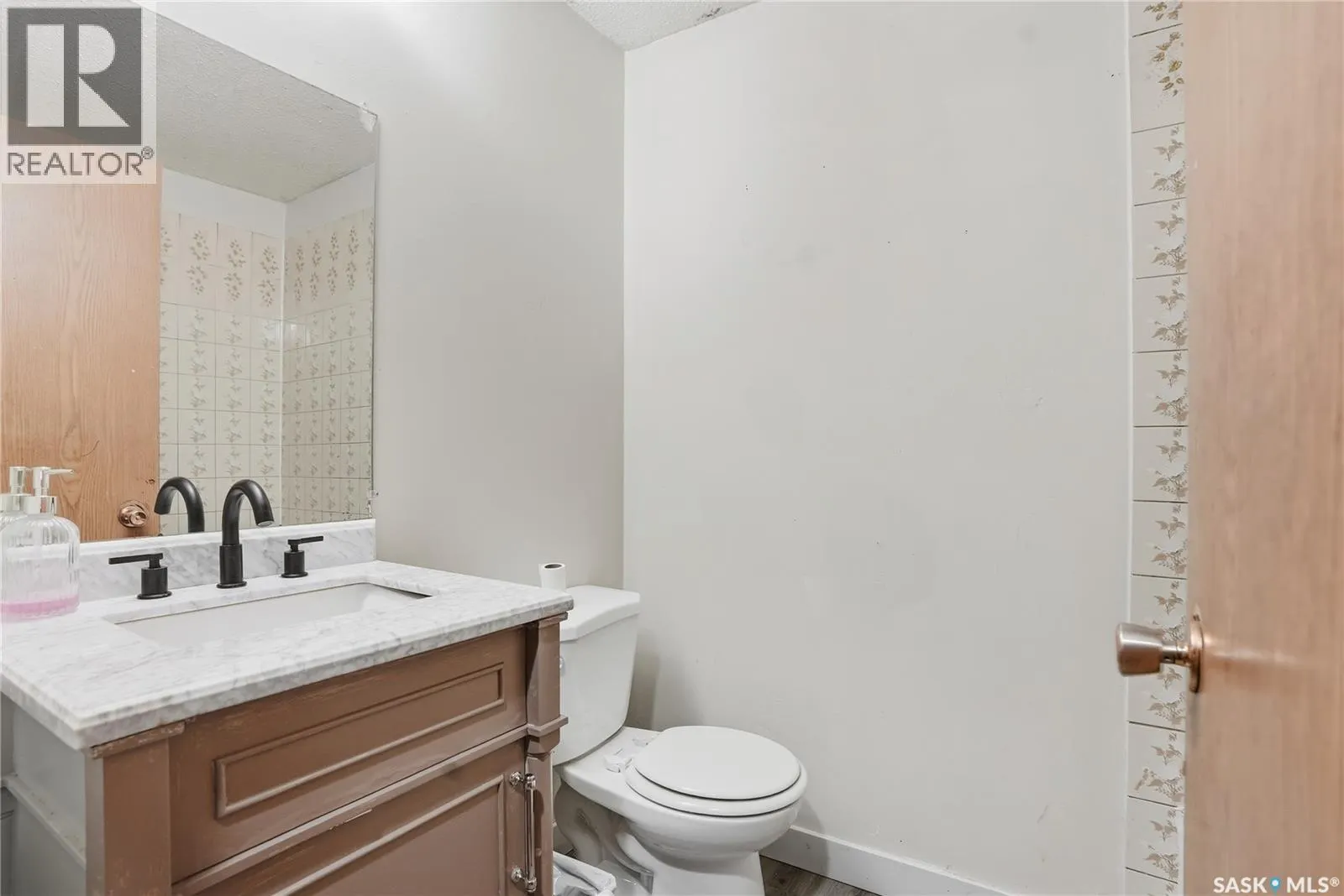 119 - 121 Olmstead ROAD