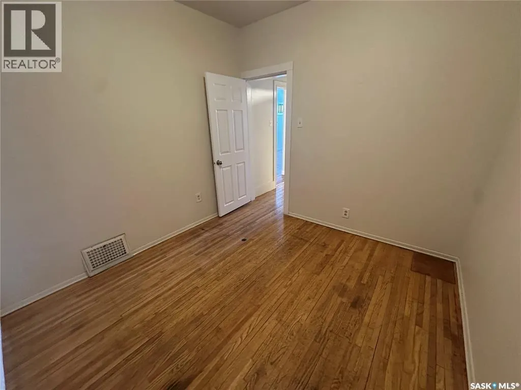 1337 Wascana STREET