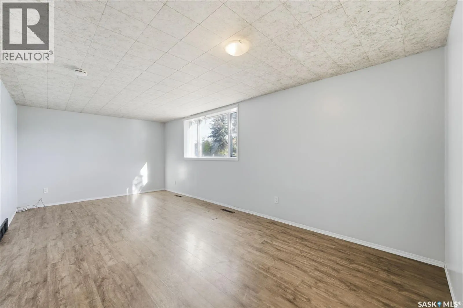 1051 109th STREET