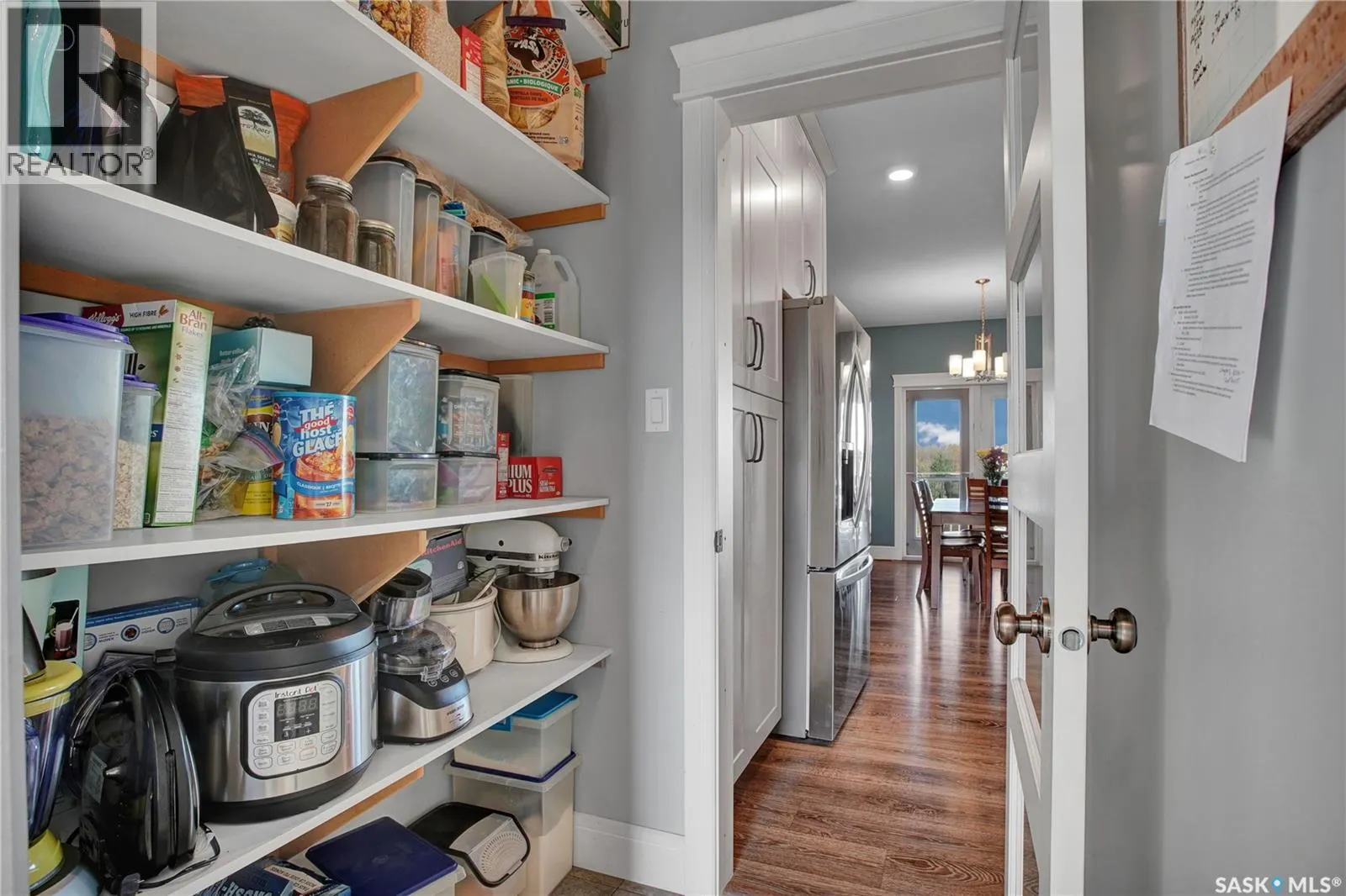 20 Parkside DRIVE