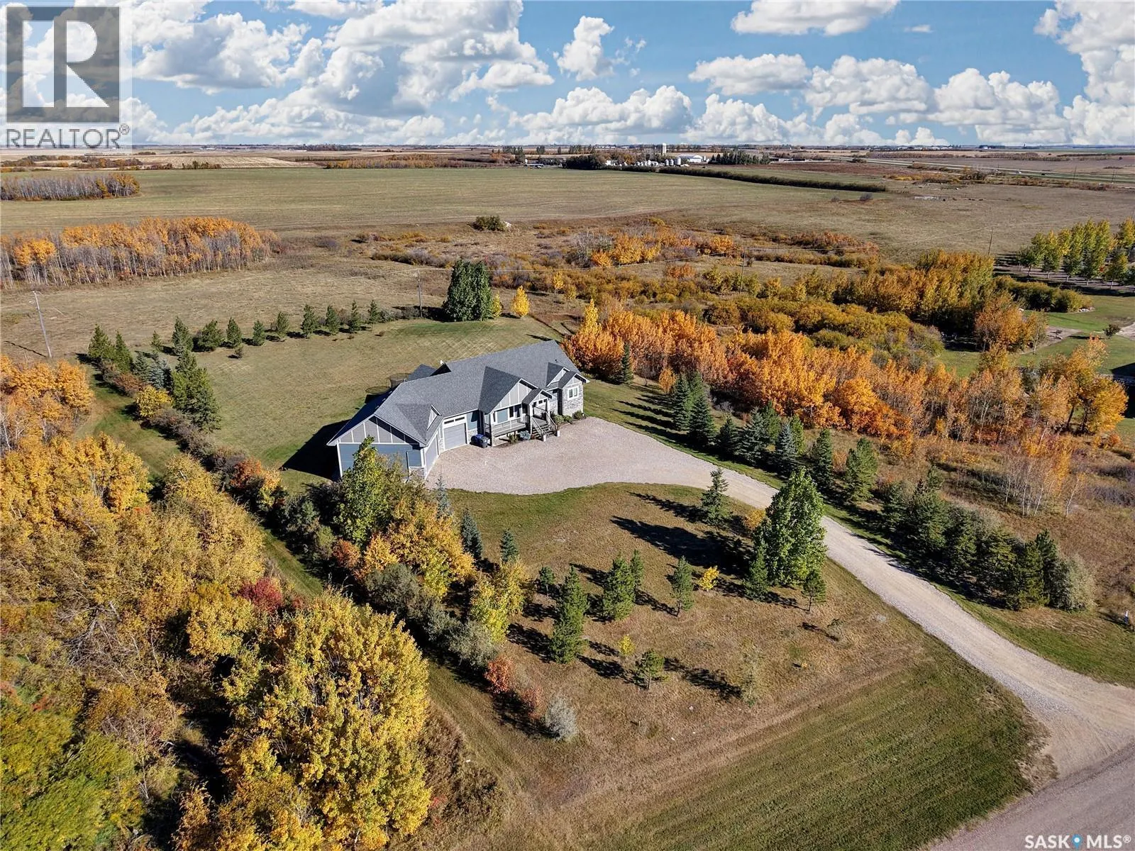 20 Parkside DRIVE