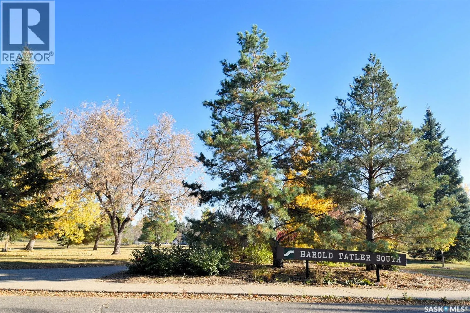 2508 Paul CRESCENT
