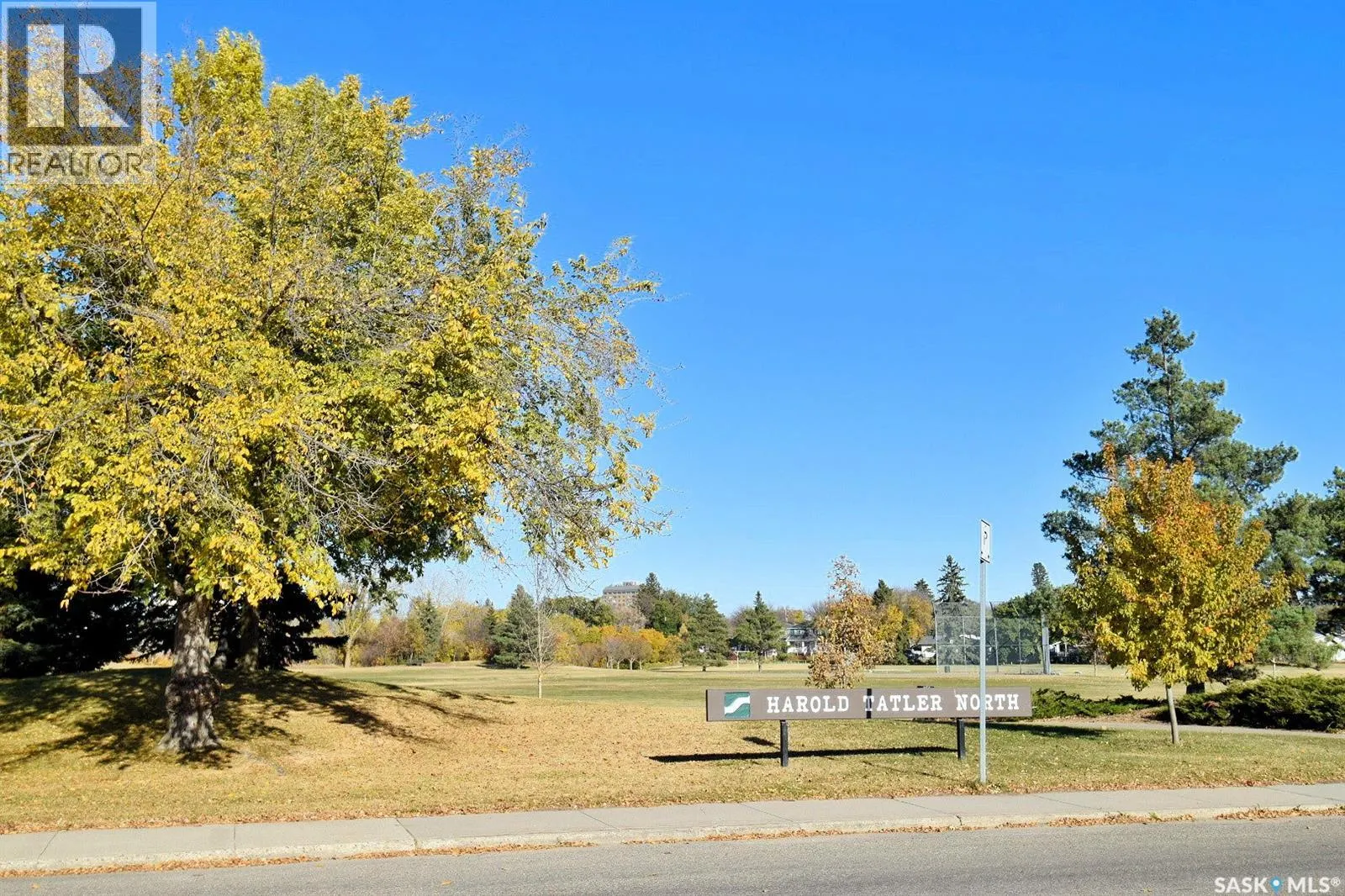 2508 Paul CRESCENT