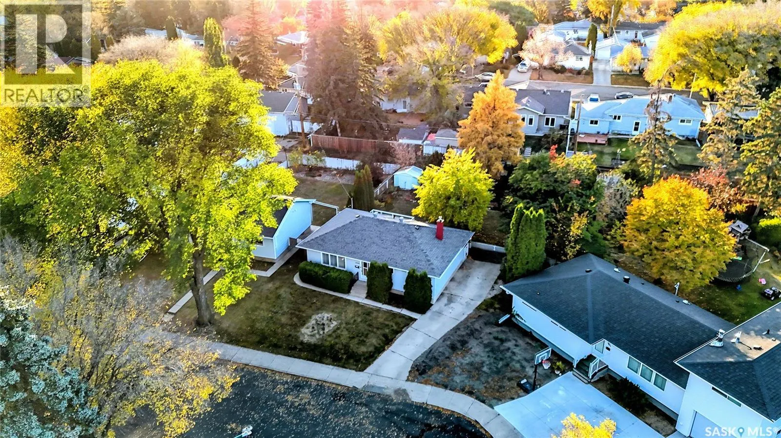 2508 Paul CRESCENT