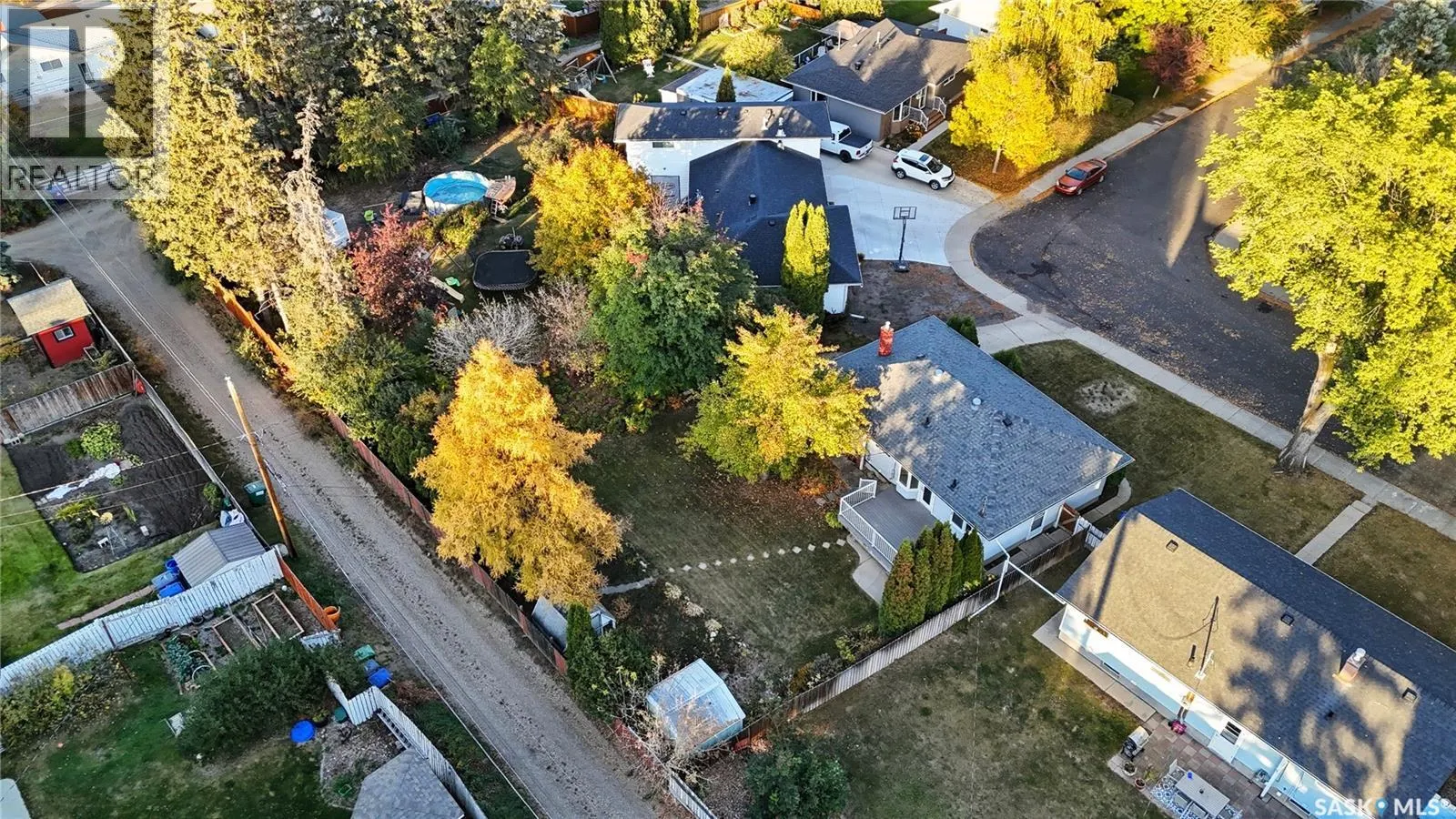 2508 Paul CRESCENT