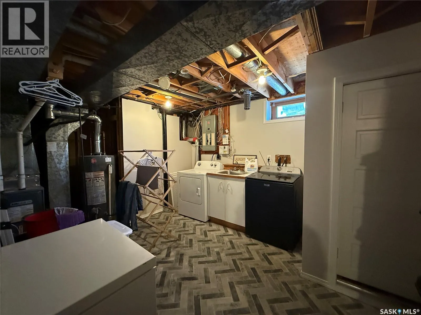 634 3rd STREET