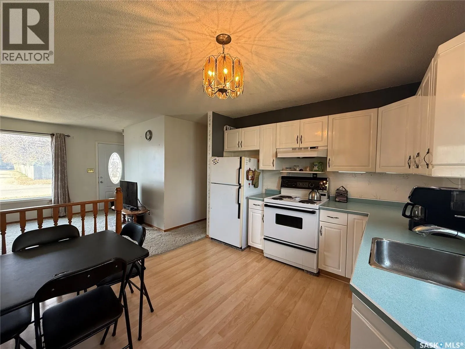 634 3rd STREET
