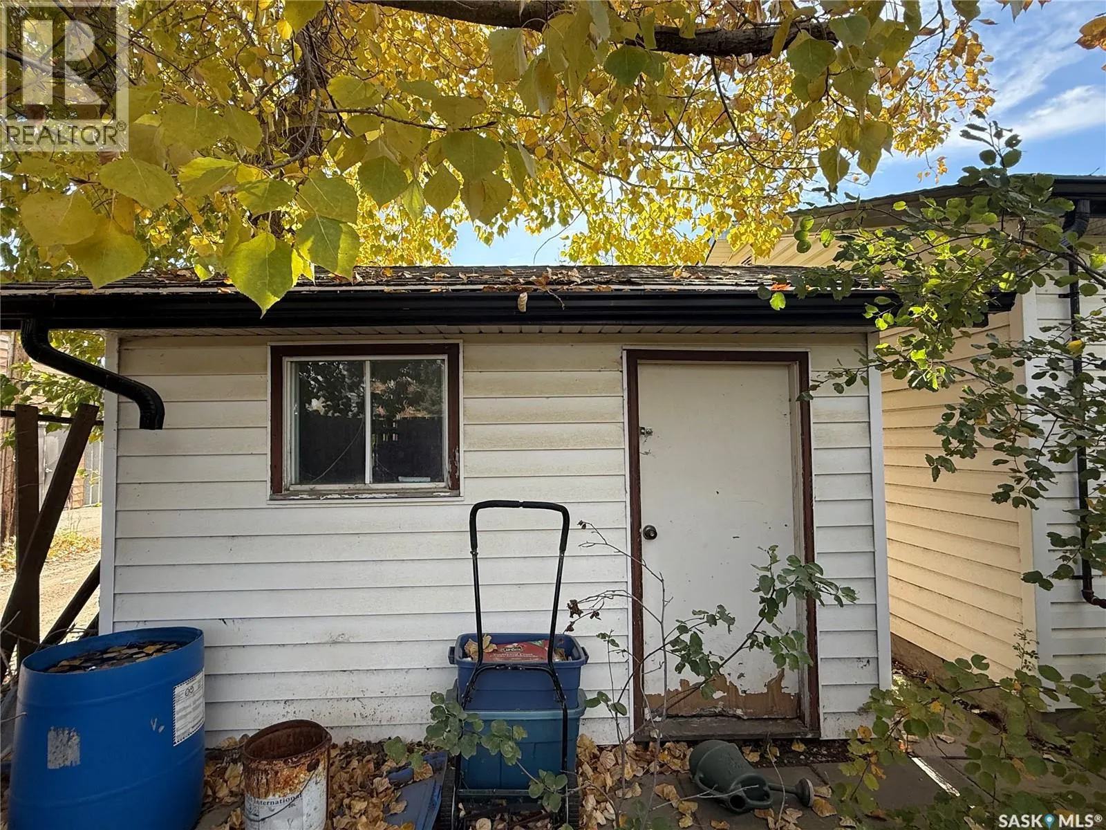 634 3rd STREET