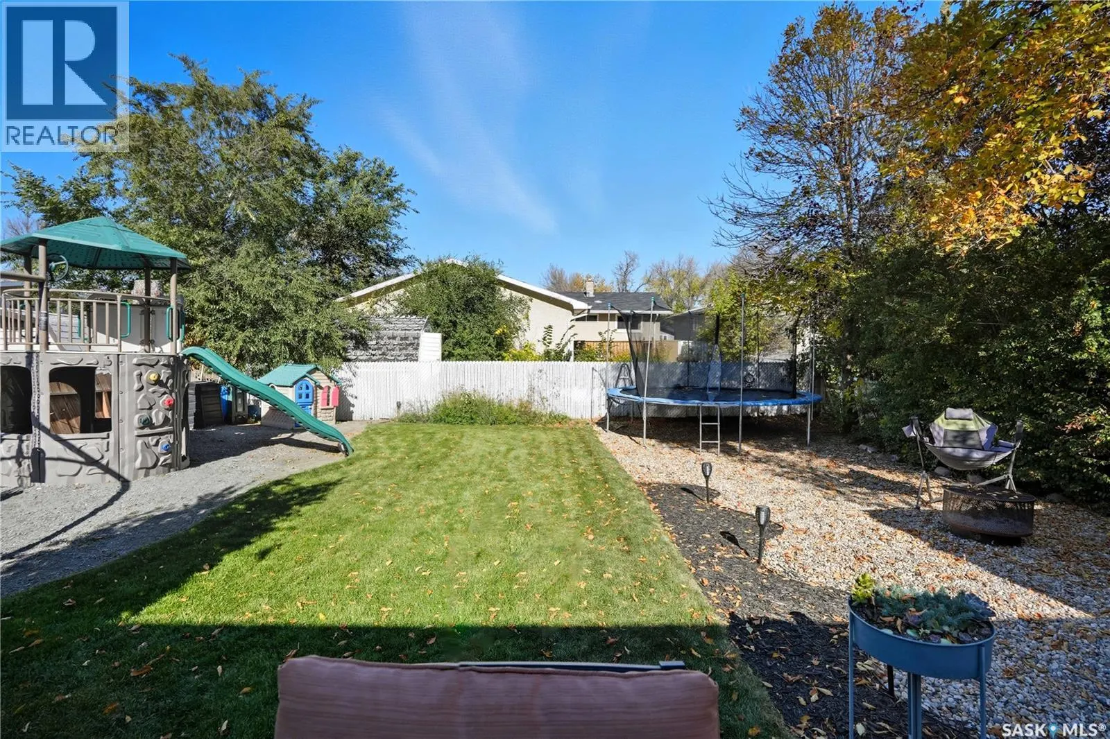 10 Milford CRESCENT