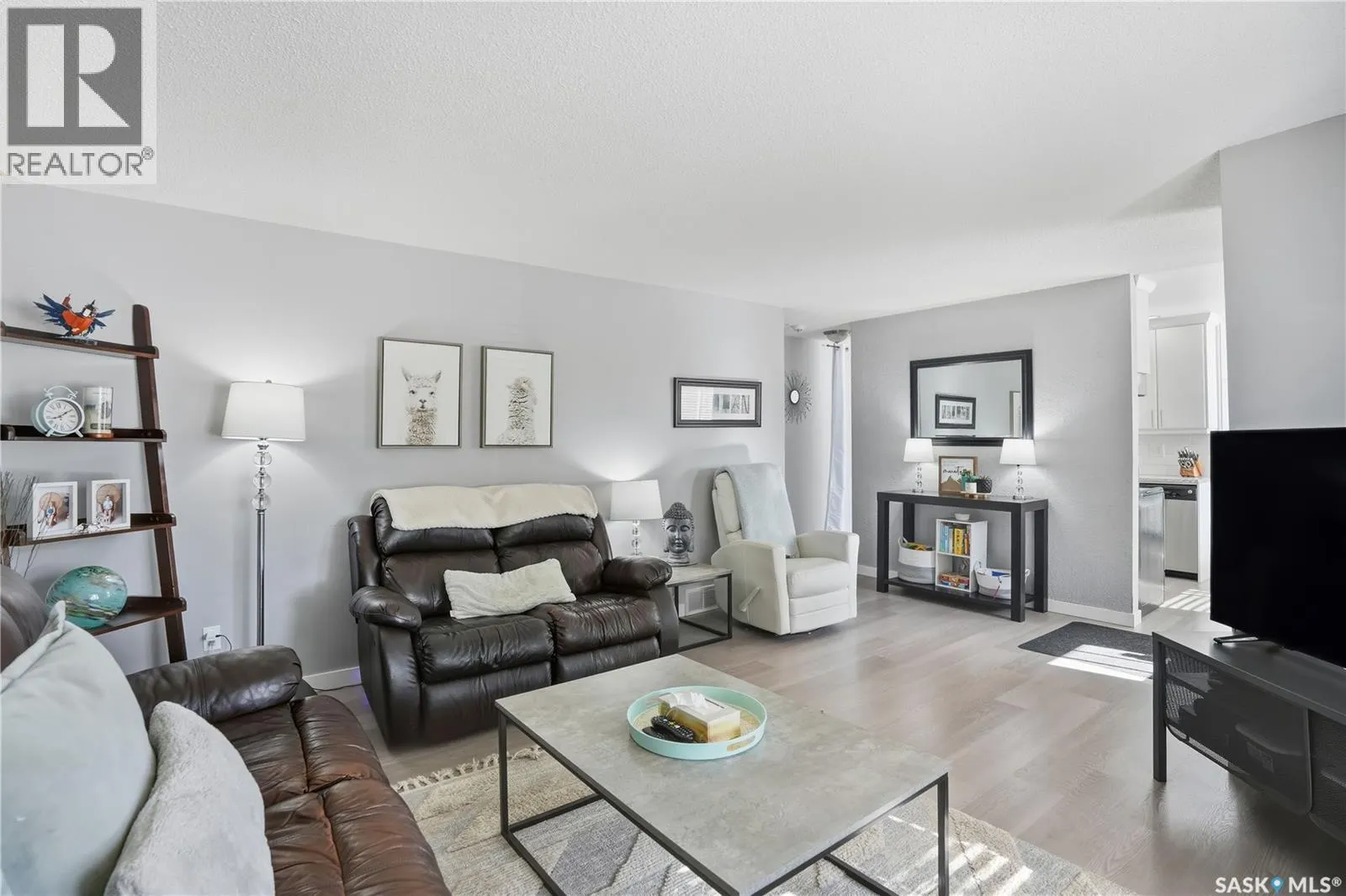10 Milford CRESCENT