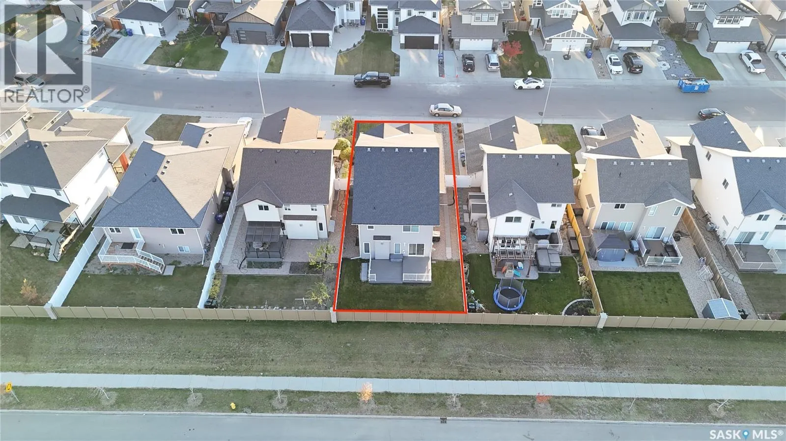 423 Flynn LANE