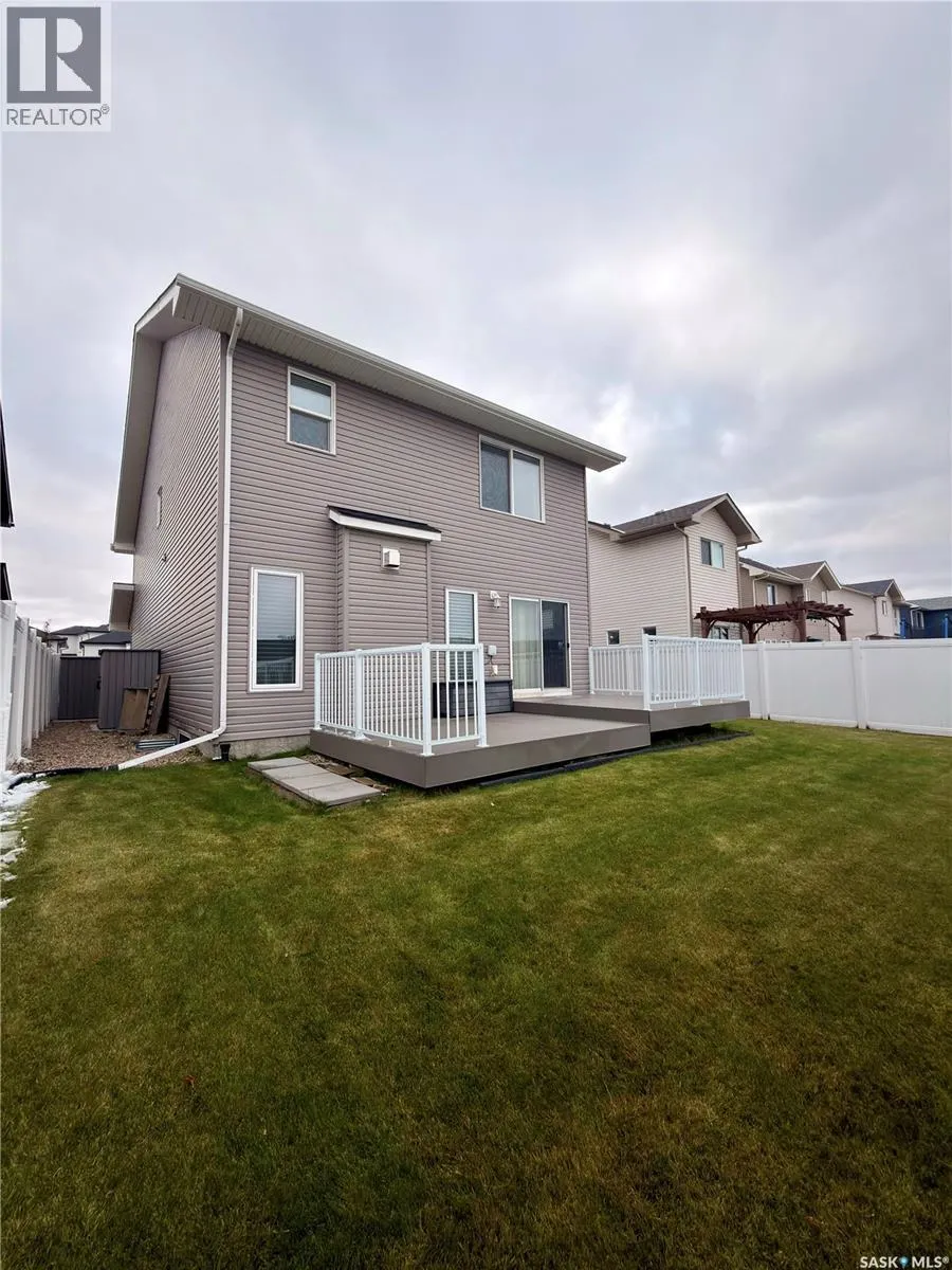 423 Flynn LANE