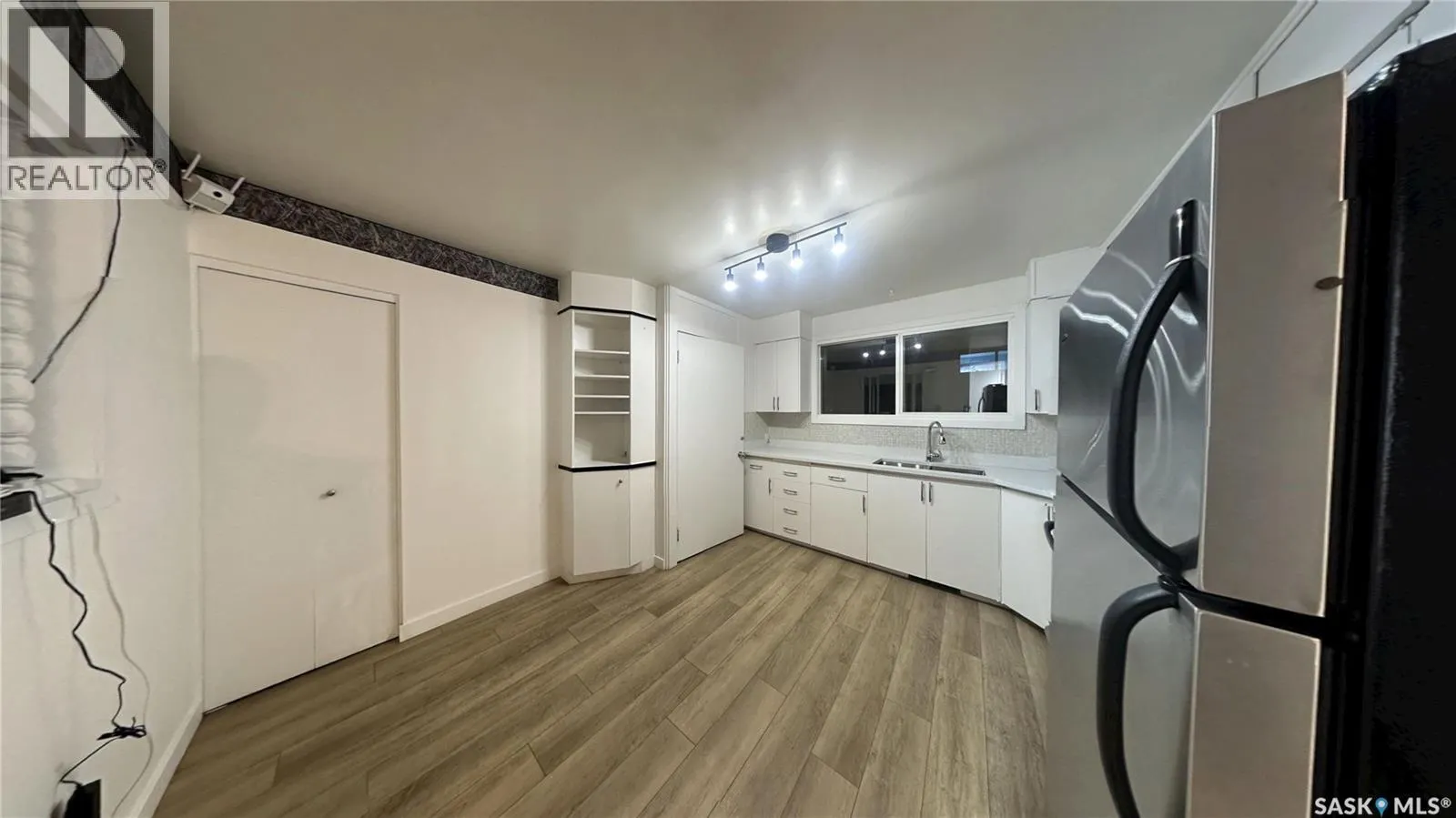 41 Cartier CRESCENT