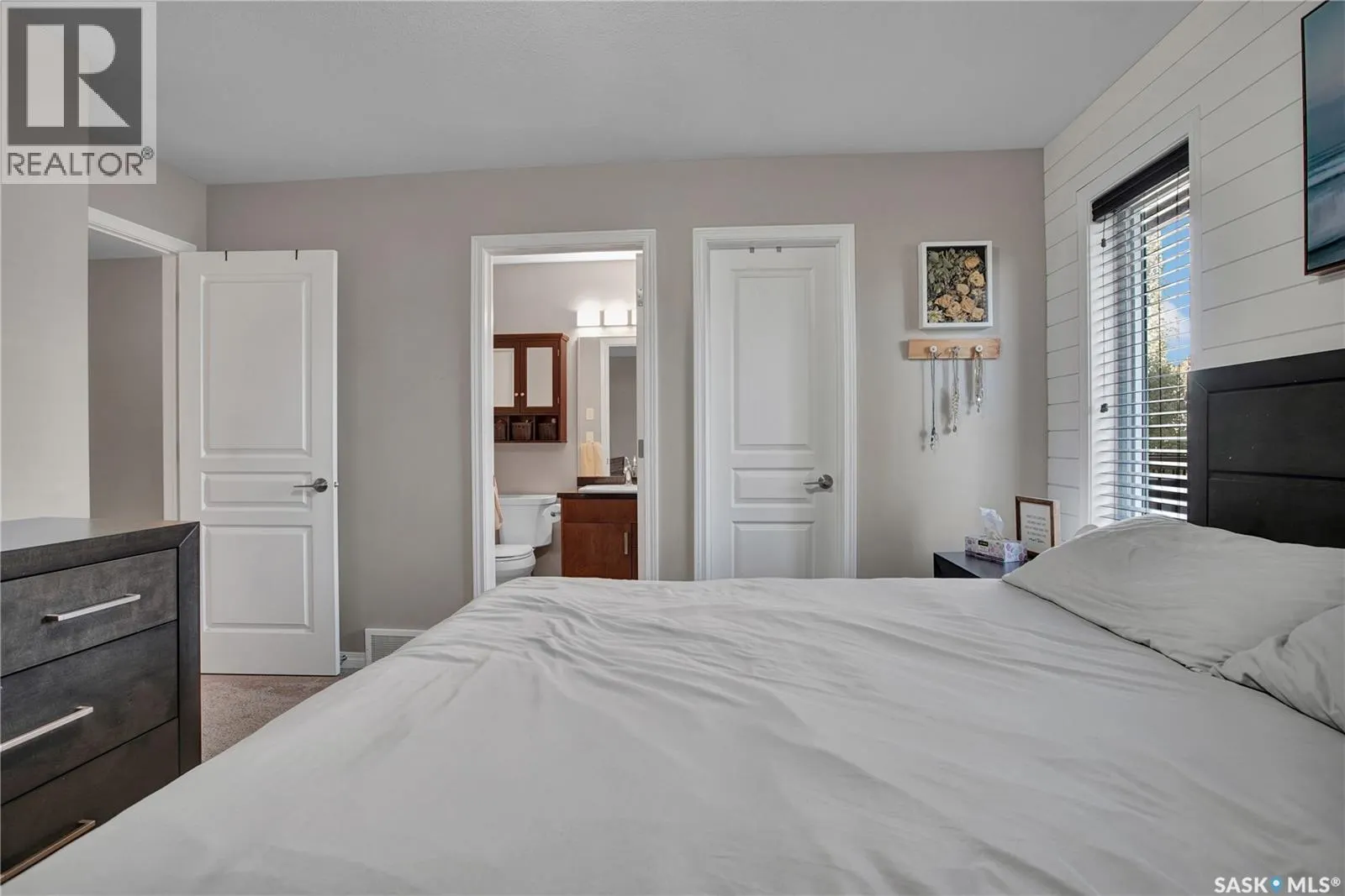 609 Reimer ROAD