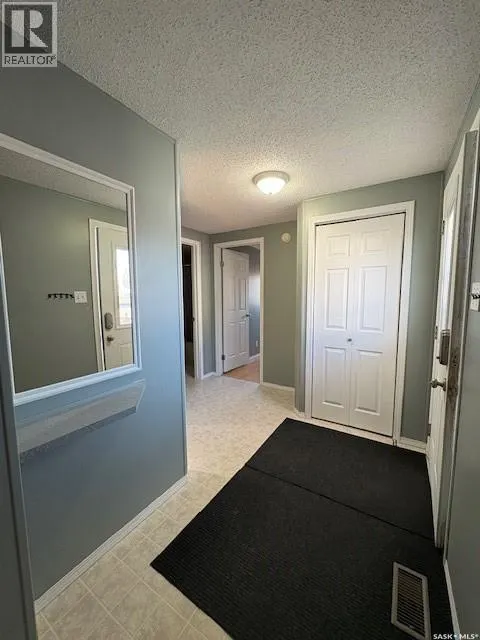 498 1ST STREET W