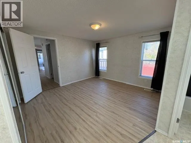 498 1ST STREET W