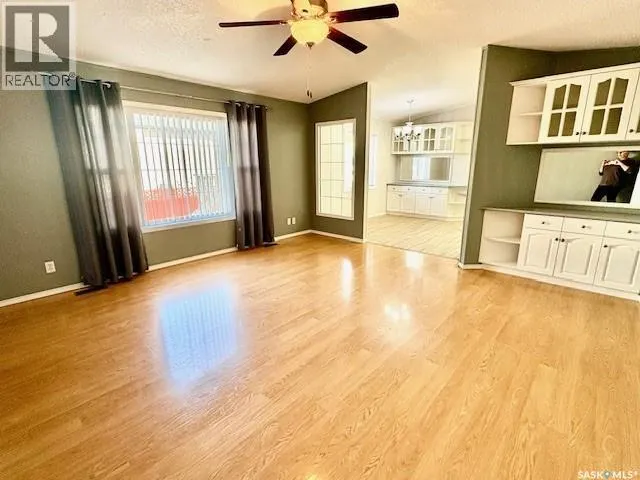 498 1ST STREET W