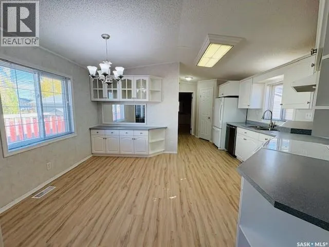 498 1ST STREET W