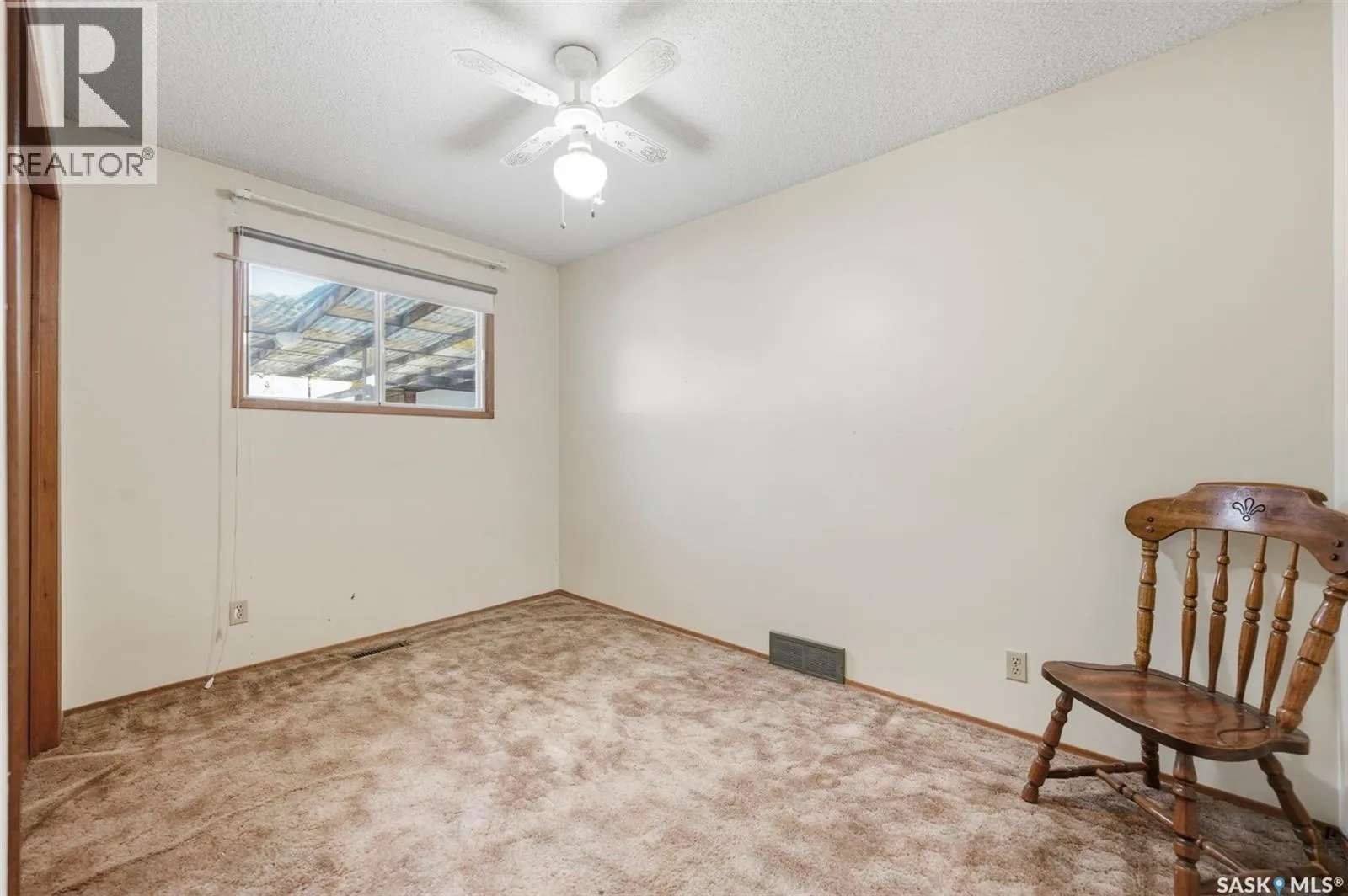 117 3rd STREET E