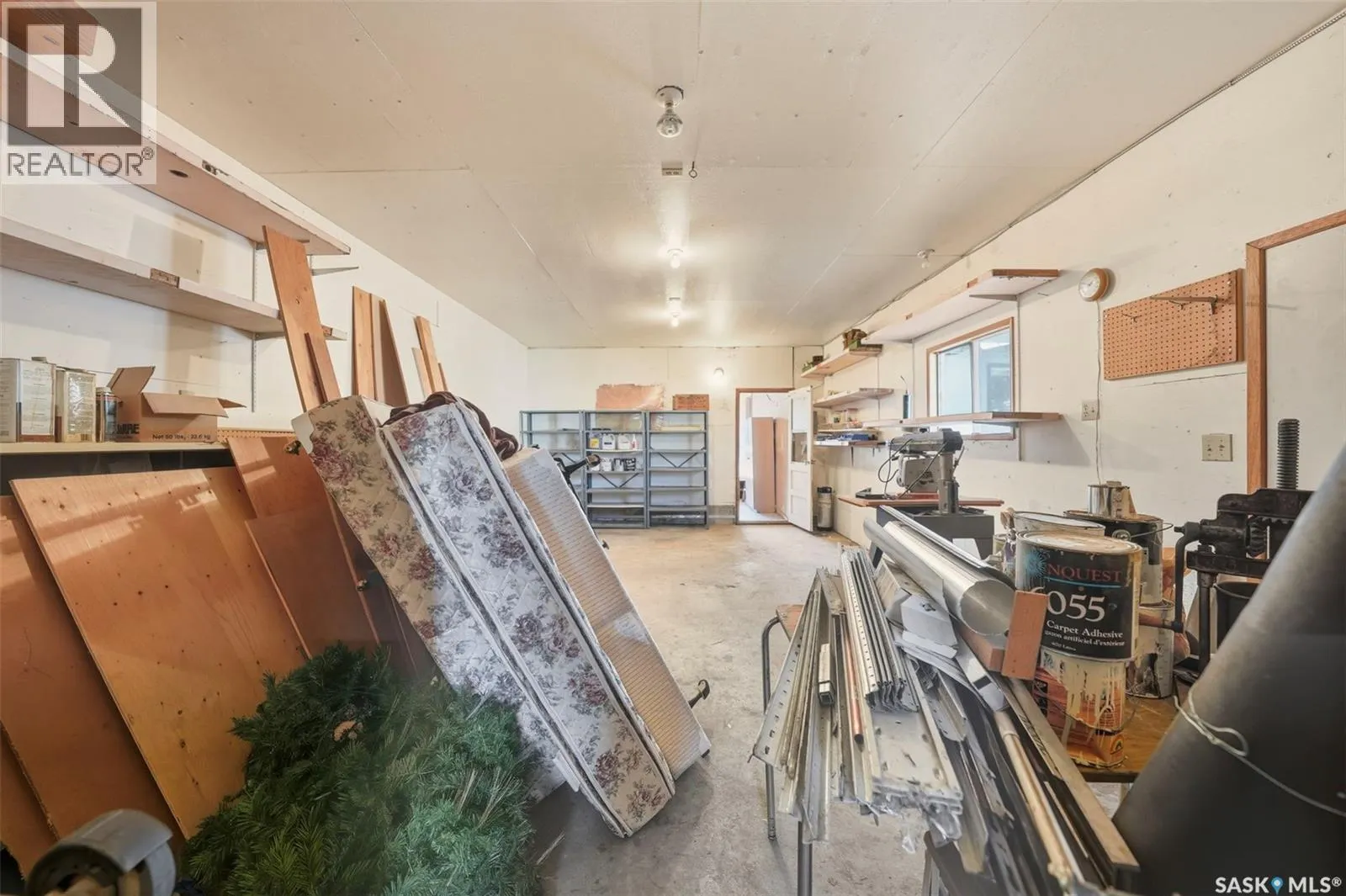 117 3rd STREET E
