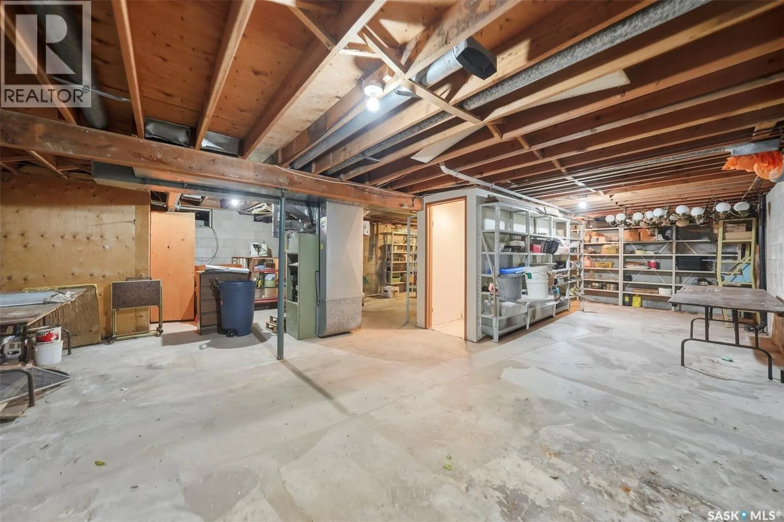 117 3rd STREET E