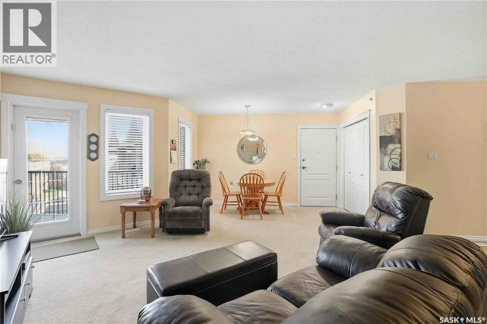 411 2909 Arens ROAD E
