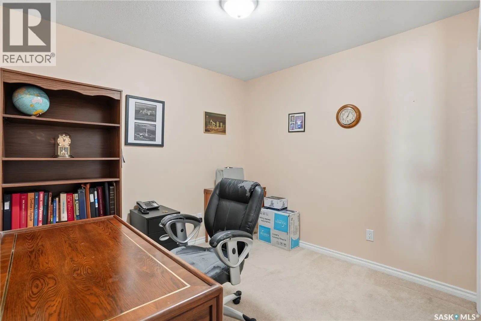 411 2909 Arens ROAD E