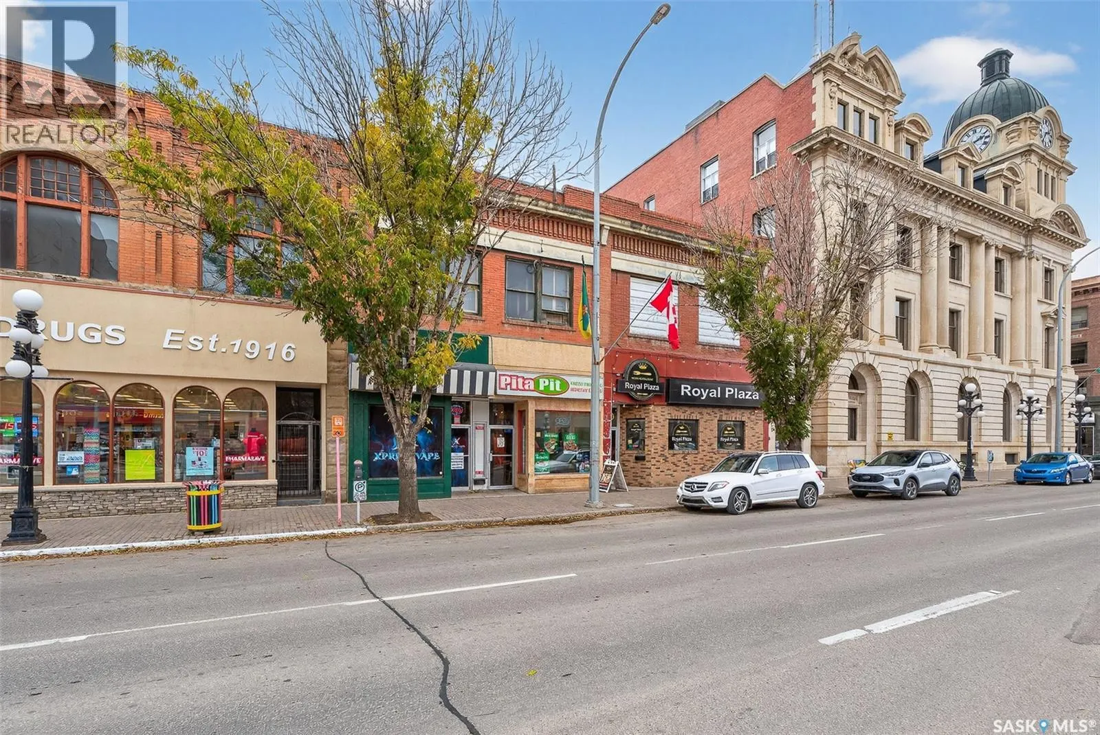 220-222 Main STREET N