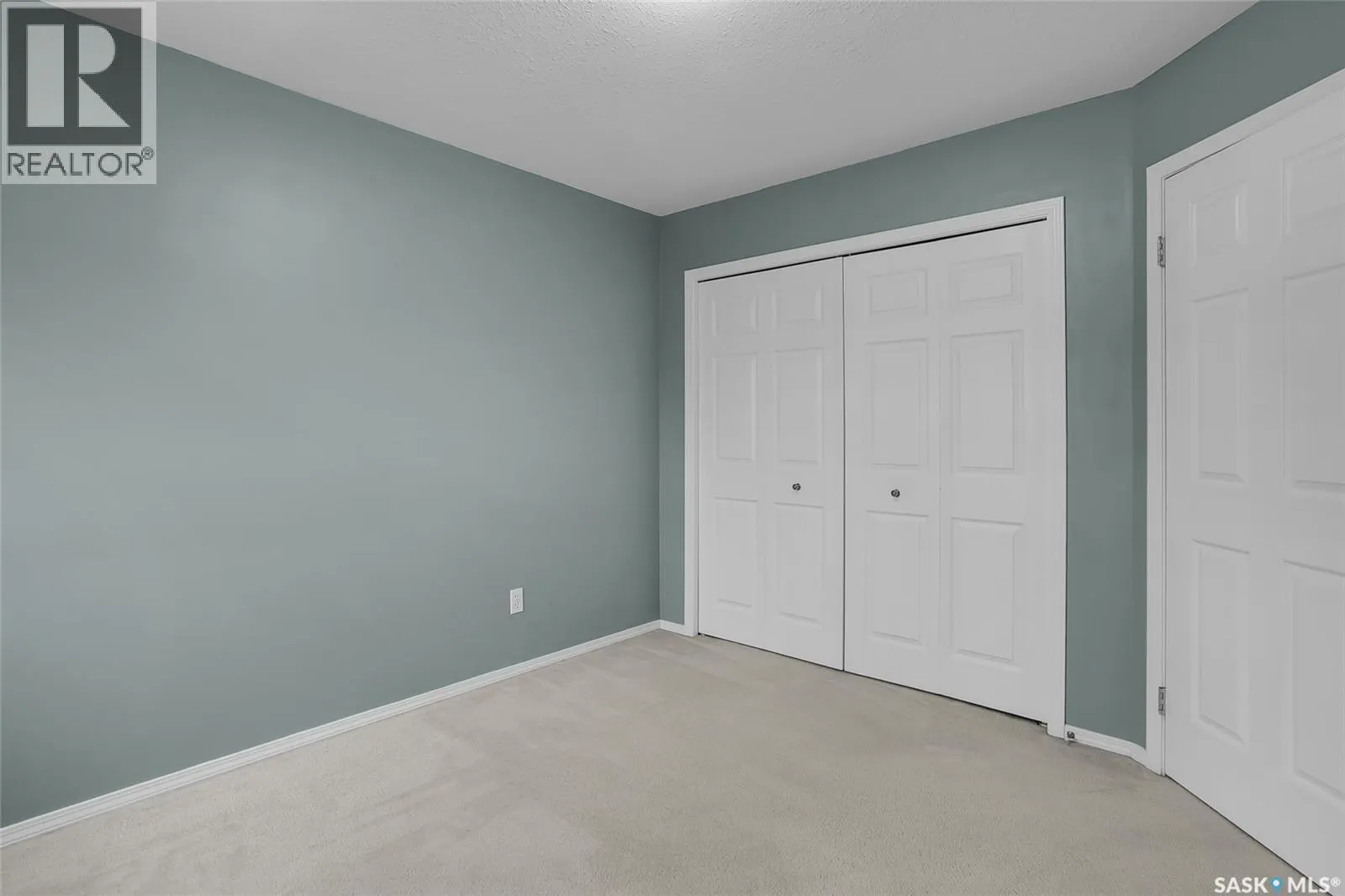 32 327 BERINI DRIVE