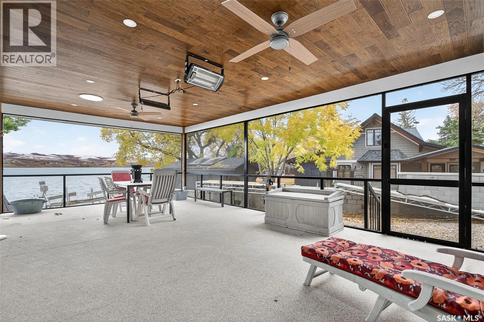 367 Daniel DRIVE
