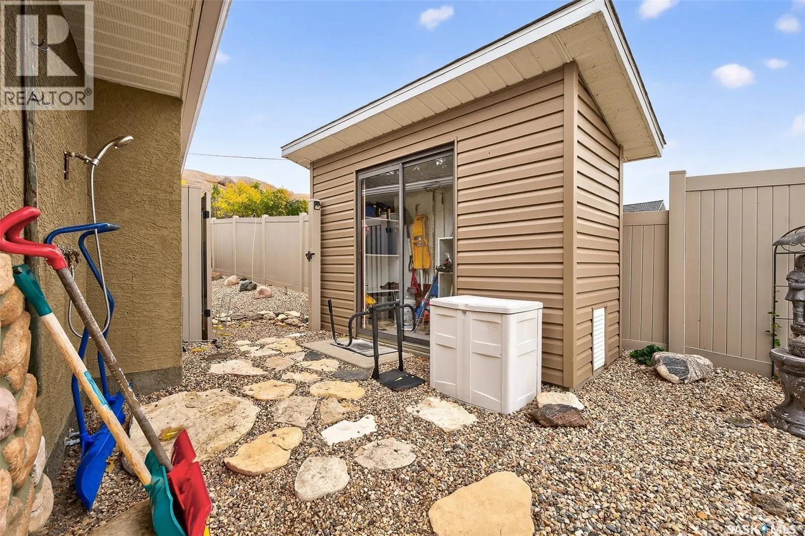 367 Daniel DRIVE