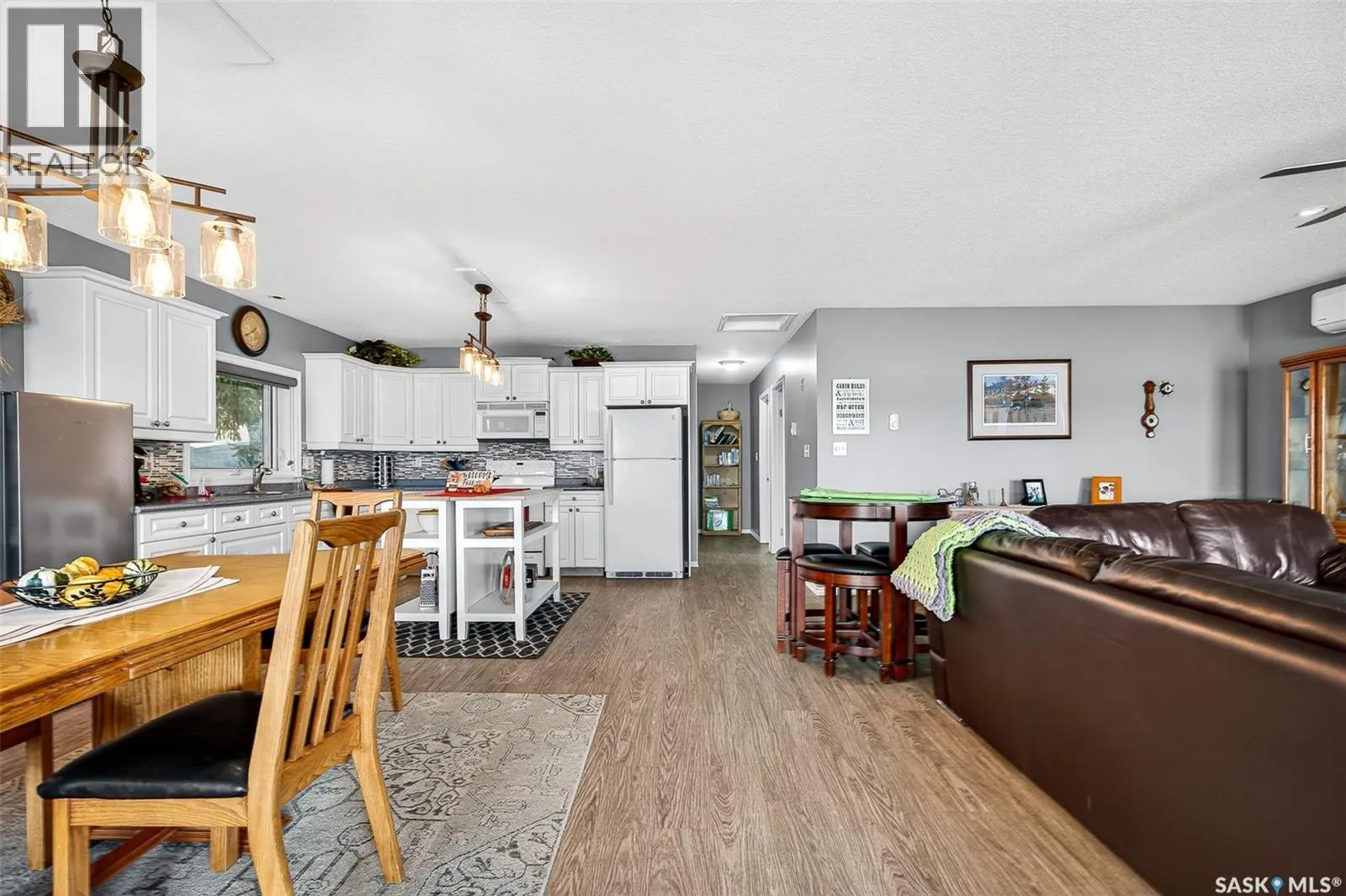 367 Daniel DRIVE