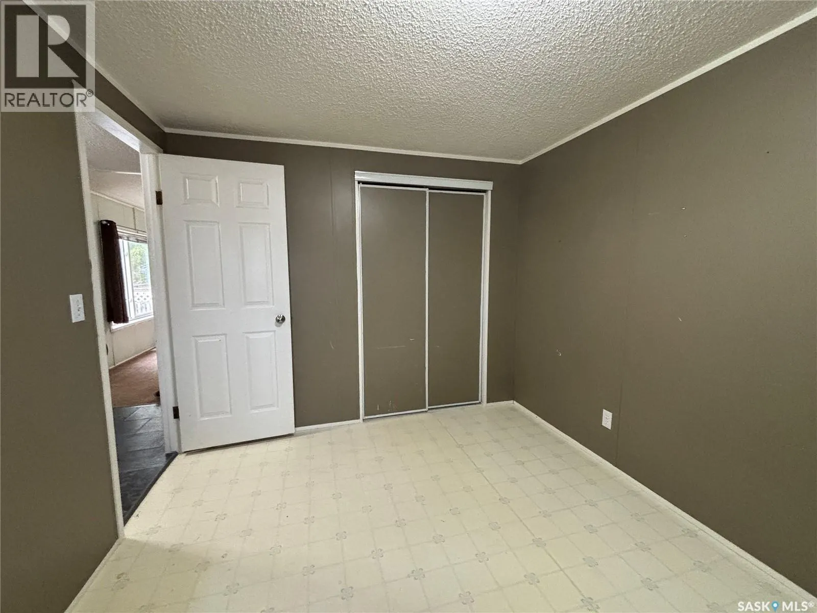 14 Cypress Mobile Home PARK