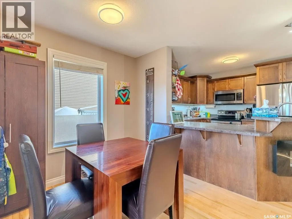 214 1st STREET S
