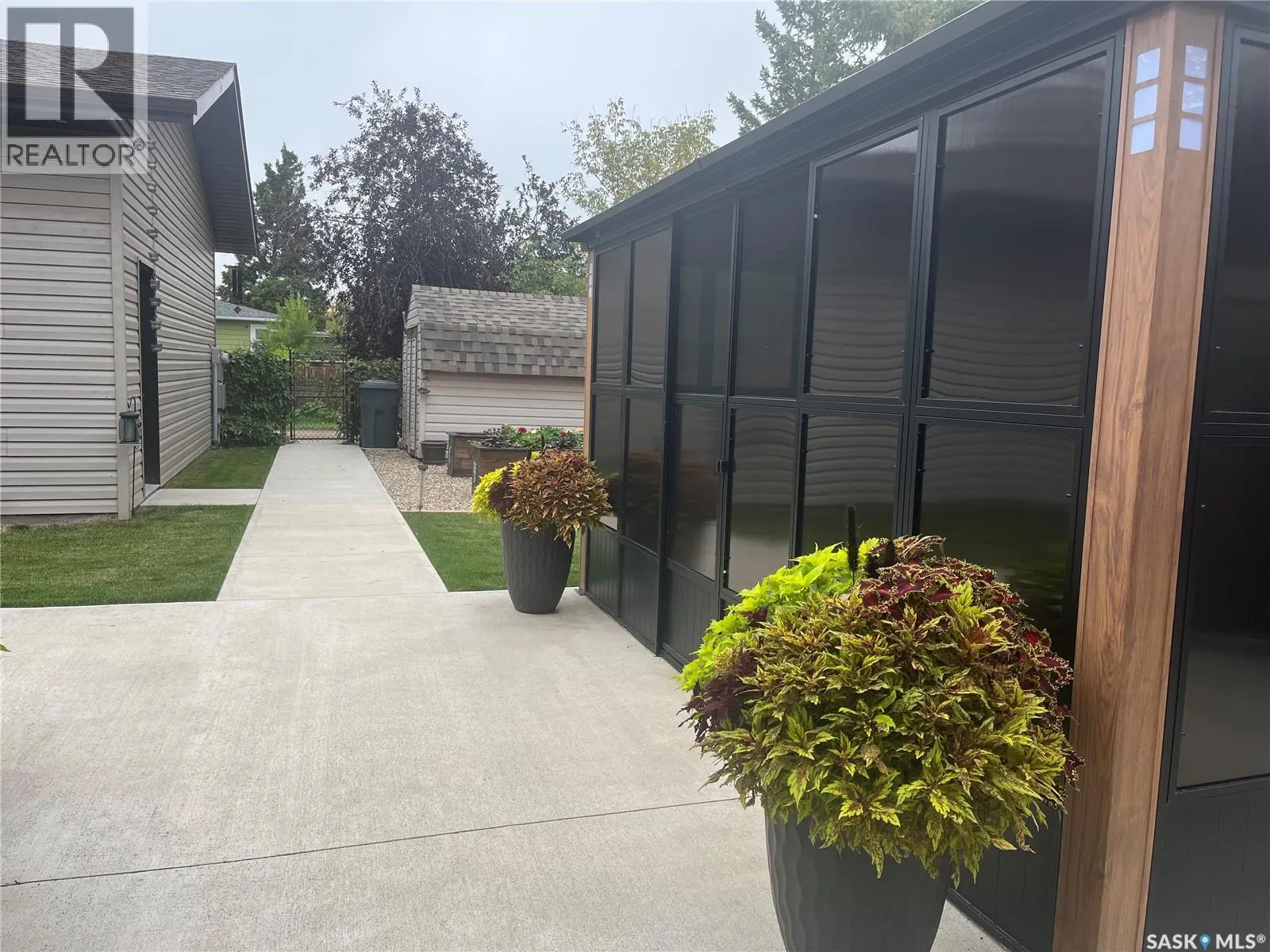 96 Dalewood CRESCENT