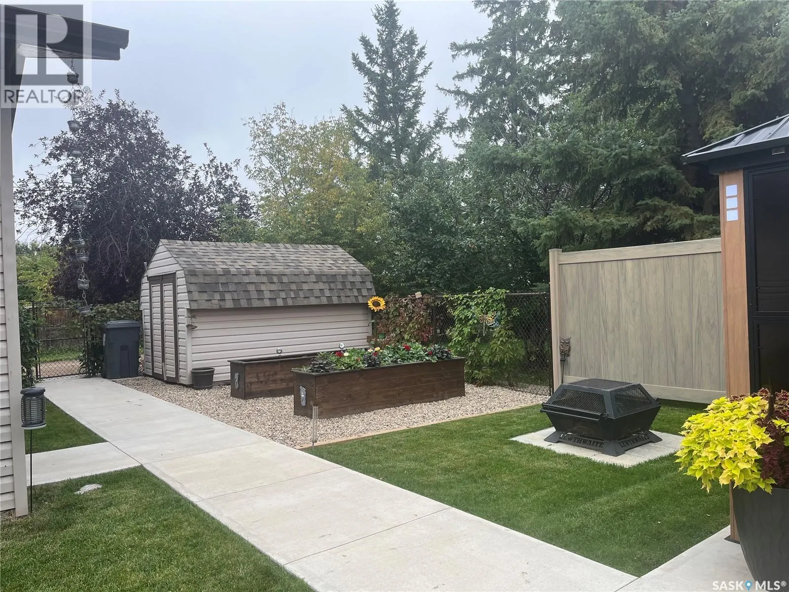96 Dalewood CRESCENT