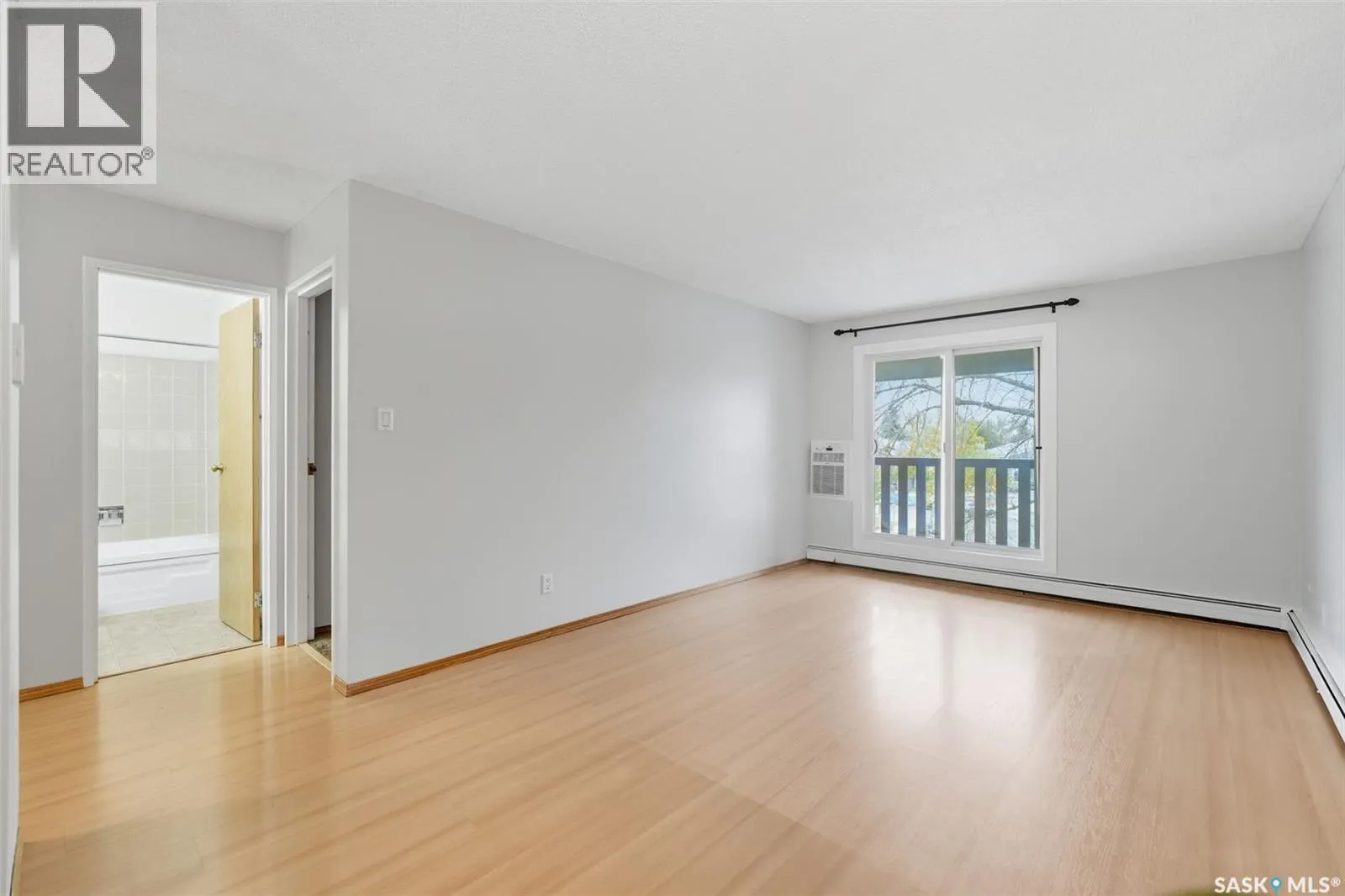 1034 425 115th STREET E