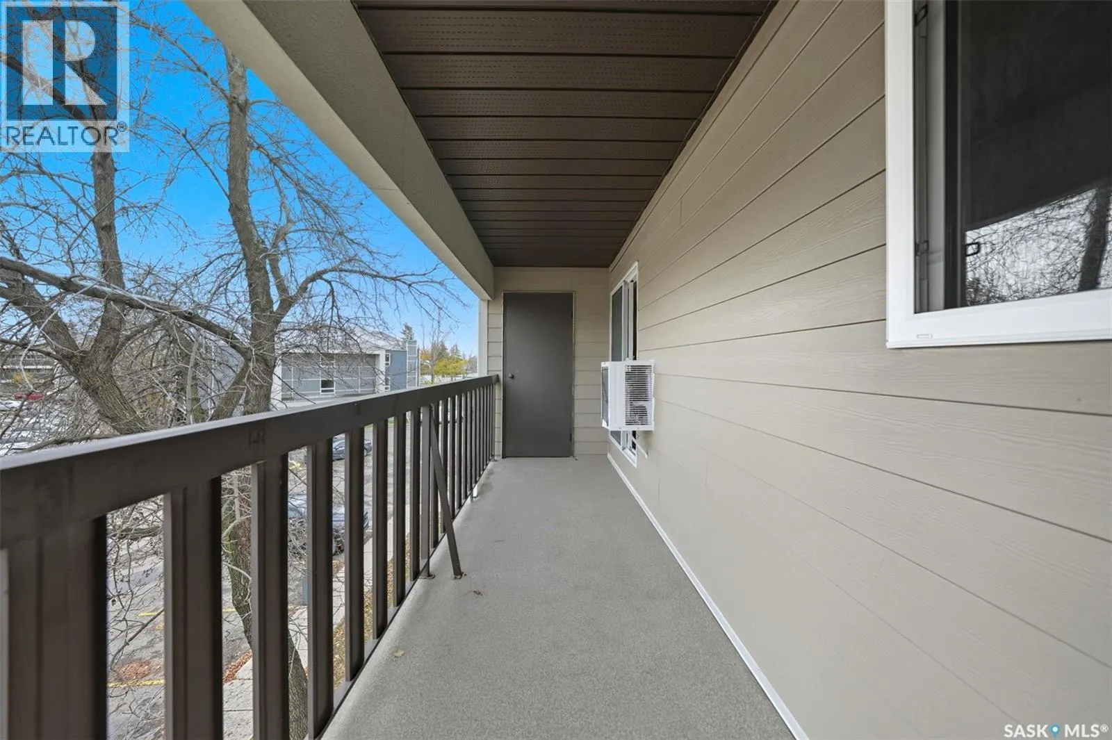 1034 425 115th STREET E